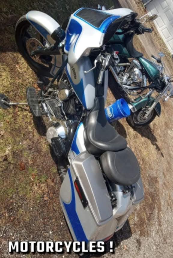 Detailed motorcycle by RB Enterprises